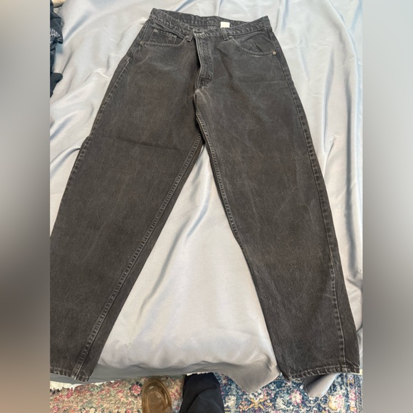 Vintage Levi’s 560 Loose Fit Tapered Leg Jeans - Picture 1 of 6